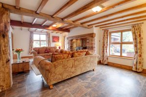 Lounge- click for photo gallery